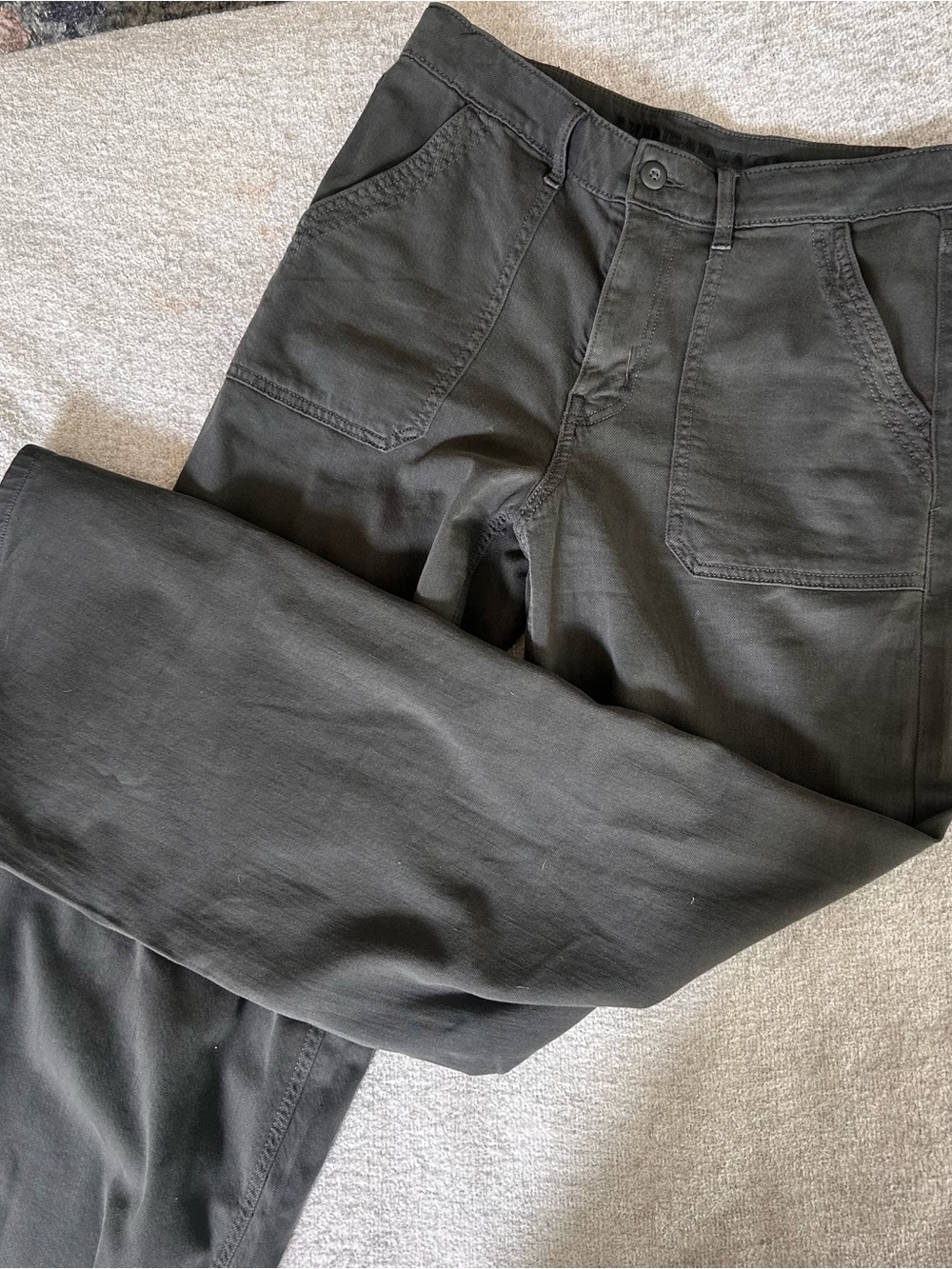 American Eagle Dreamy Drape Stretch Super High Waisted Baggy Wide-Leg Pant